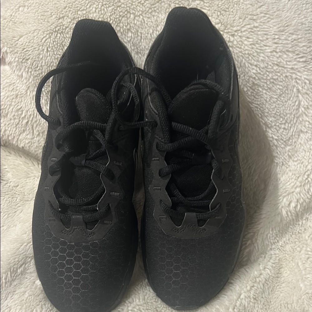 Nike Black Athletic Shoes